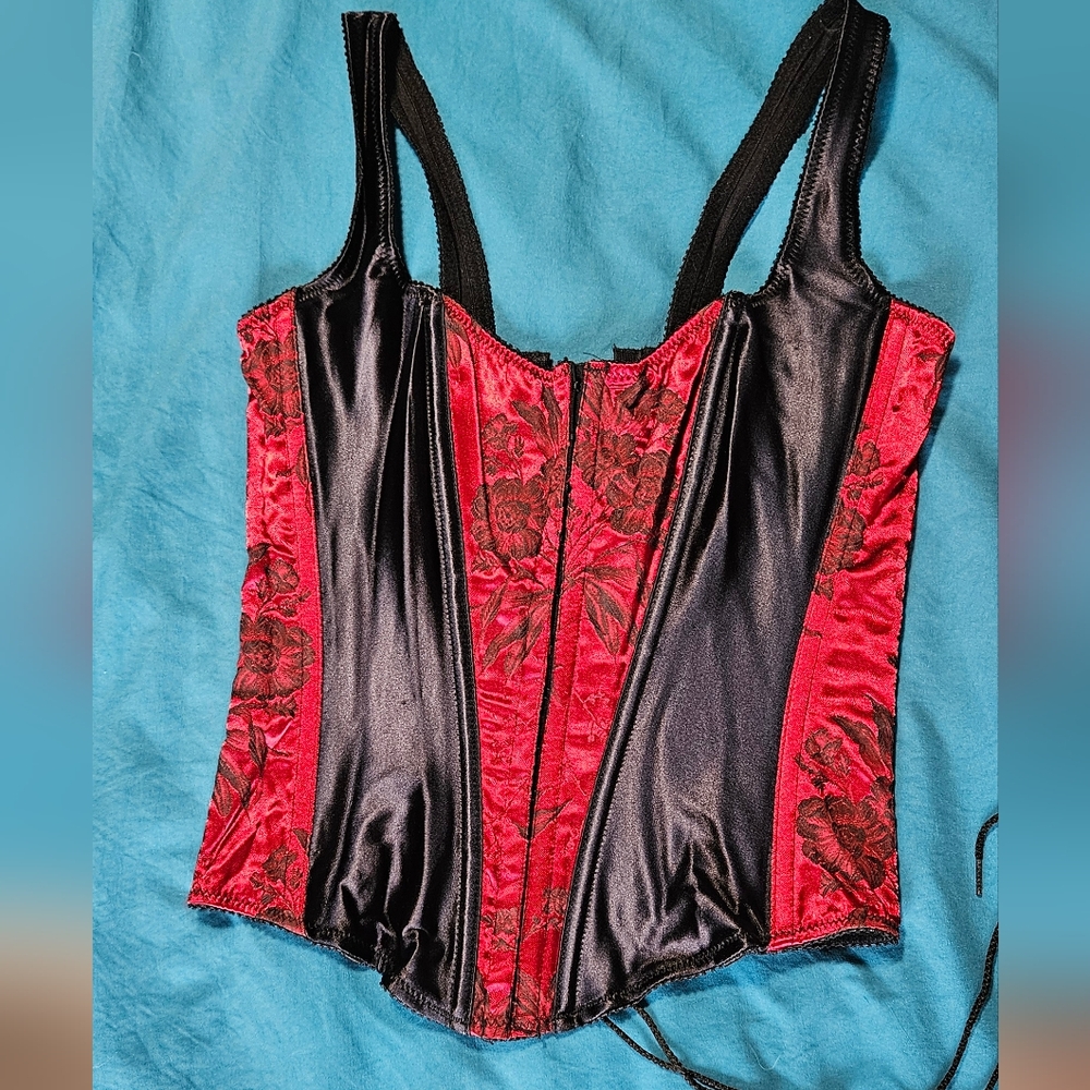 Victoria's Secret vintage embroidered corset Medium